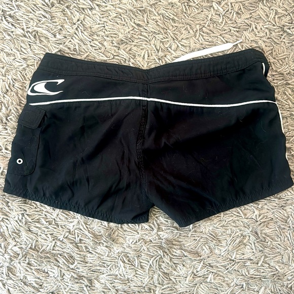 O’Neill Surf or Swim Shorts - sz 7 - Picture 2 of 3